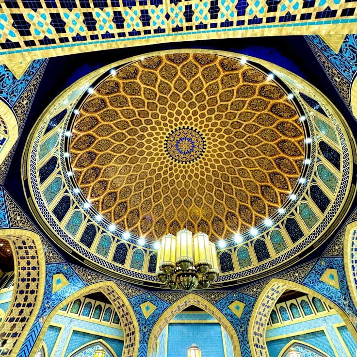 Dining out as an expat family in United Kingdom